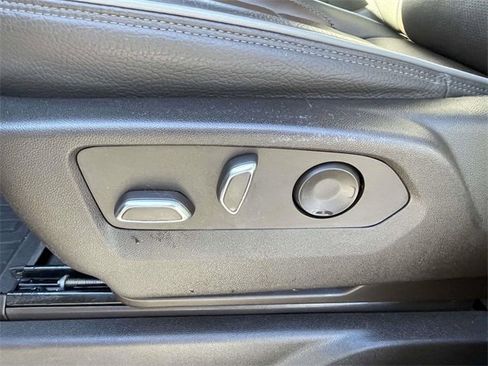 Used 2022 GMC Sierra 1500 Denali image 17