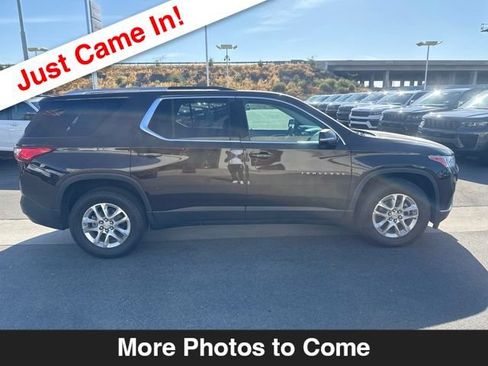 Used 2018 Chevrolet Traverse LT FWD image 7