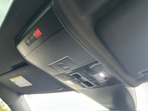 Used 2023 Volkswagen Atlas Cross Sport SEL R-Line image 30