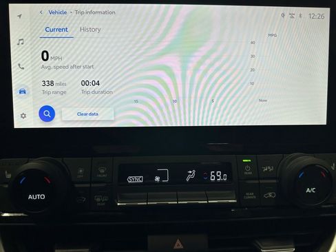 Used 2025 Toyota Grand Highlander AWD image 32