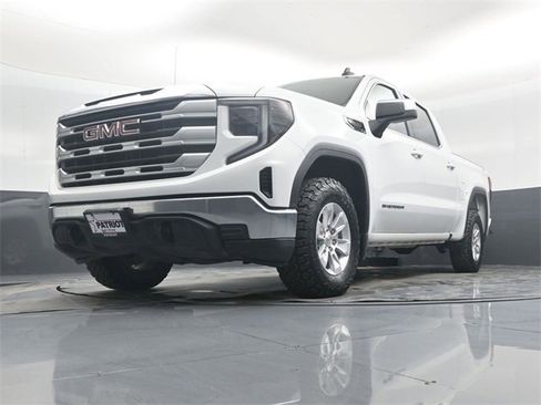Used 2023 GMC Sierra 1500 SLE image 43