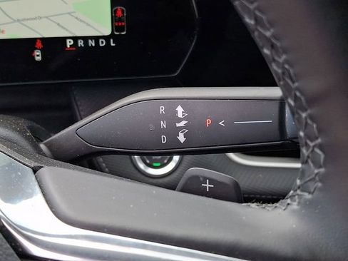 Used 2025 Chevrolet Equinox LT FWD image 17