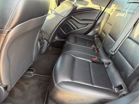 Used 2016 Mercedes-Benz GLA 250 4MATIC image 18