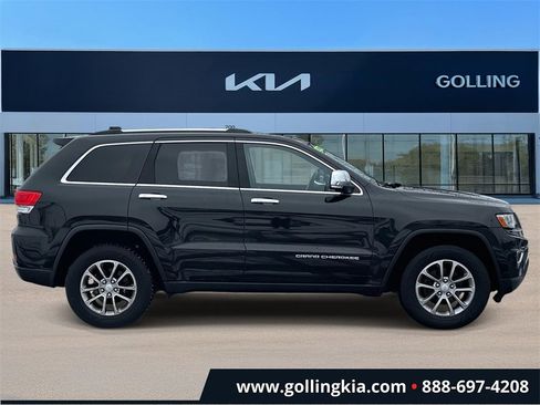 Used 2014 Jeep Grand Cherokee Limited w/ Luxury Group II image 2