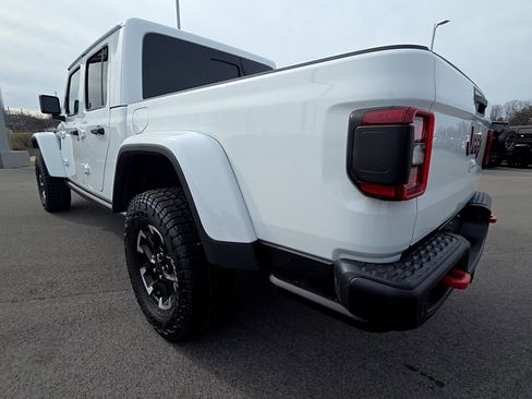 New 2026 Jeep Gladiator Rubicon image 7