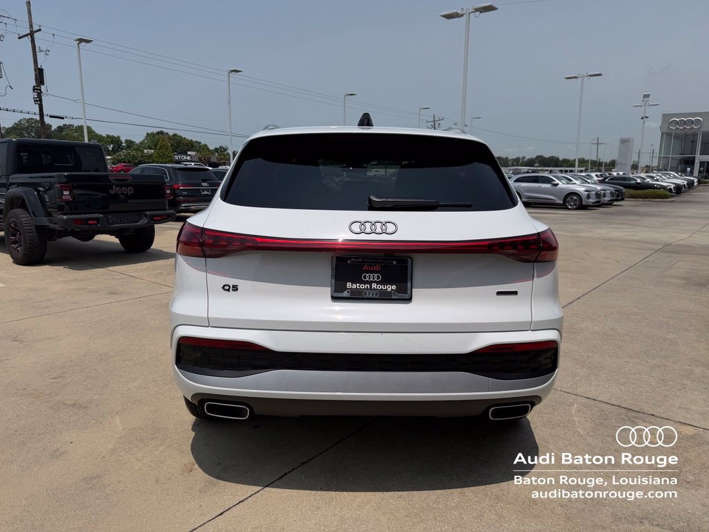 Used 2025 Audi Q5 Premium Plus w/ Premium Plus AWD/4WD image 6
