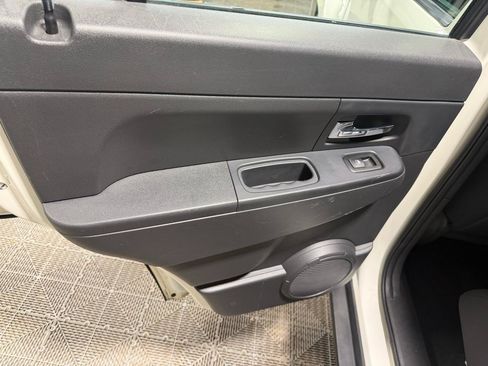 Used 2010 Jeep Liberty Sport w/ Skid Plate Group AWD/4WD image 21