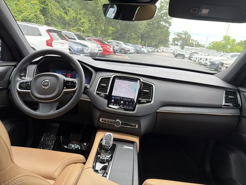 Certified 2023 Volvo XC90 B6 Ultimate w/ Protection Package Premier AWD/4WD image 30
