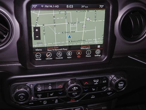 Used 2022 Jeep Wrangler Unlimited Sport AWD/4WD image 12