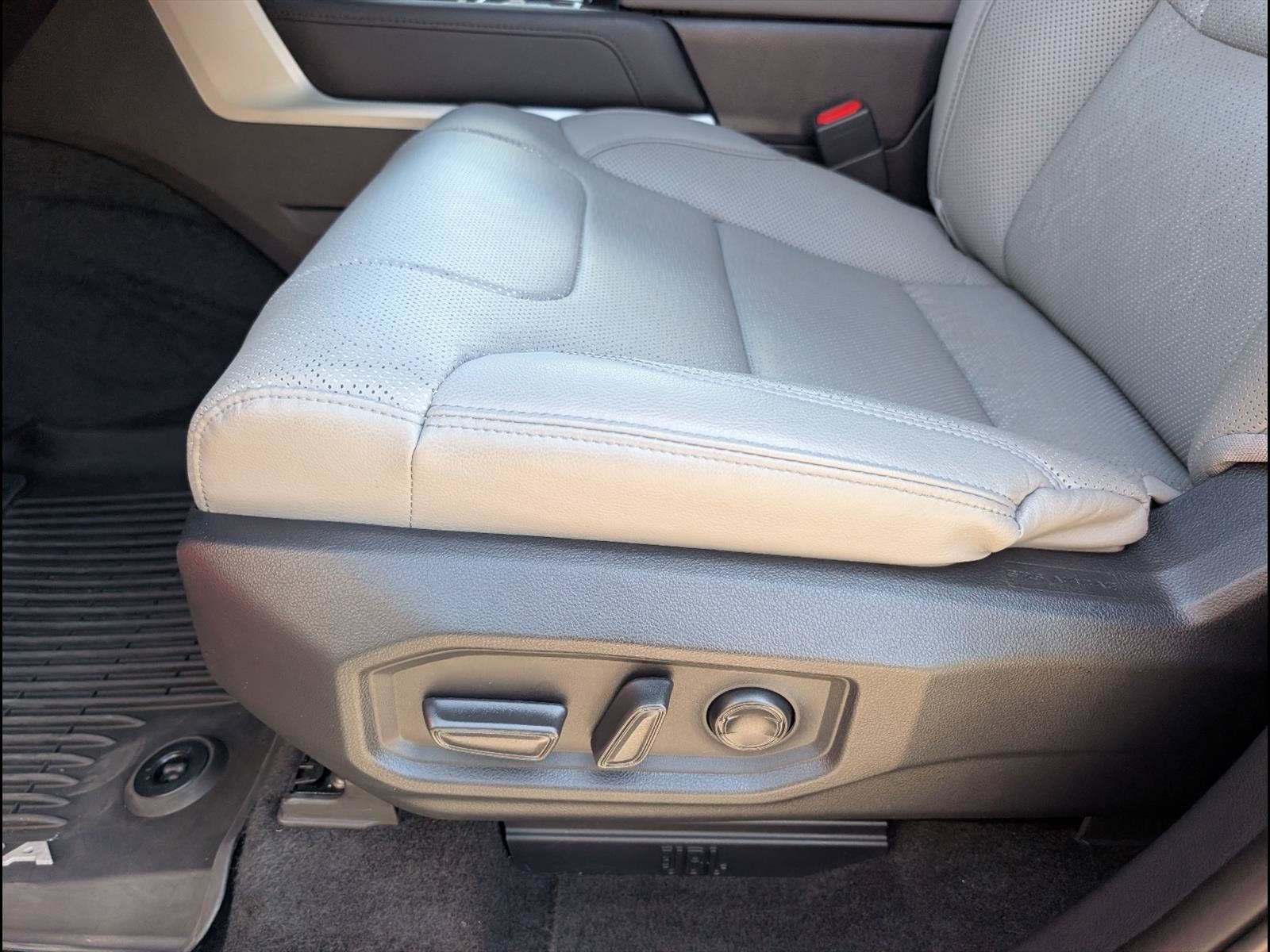 Used 2024 Toyota Sequoia Limited w/ Nightshade Package AWD/4WD image 10