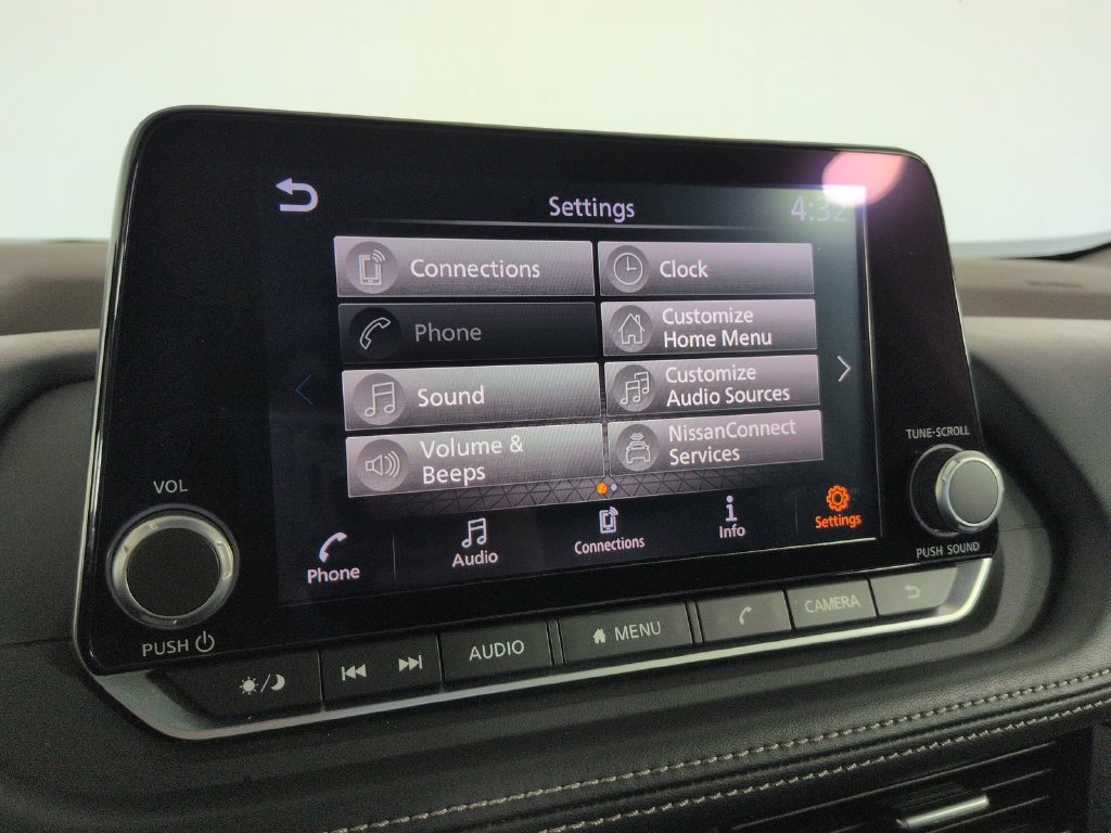 Used 2023 Nissan Rogue SV AWD/4WD image 33
