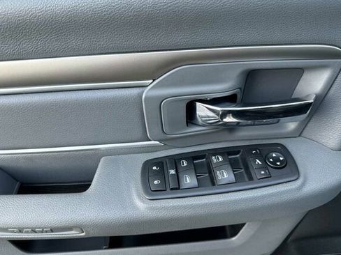 Used 2019 RAM 1500 Big Horn image 11