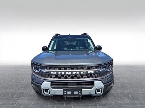 Used 2025 Ford Bronco Sport Badlands w/ Badlands Tech Package AWD/4WD image 2