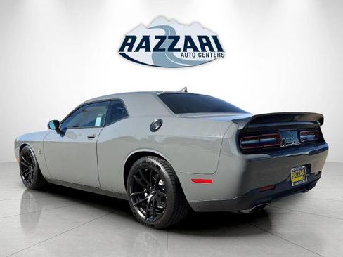 Used 2019 Dodge Challenger R/T Scat Pack w/ 1320 Drag Pack RWD image 5