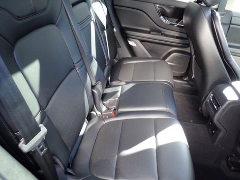 New 2026 Lincoln Corsair Premiere image 14