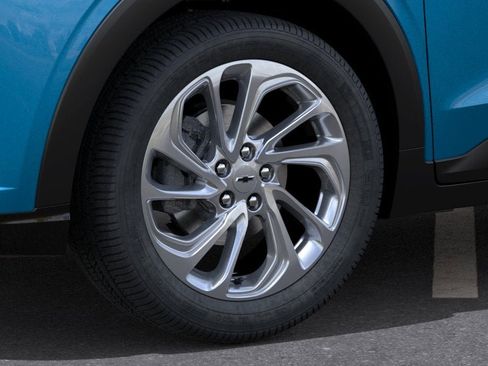 New 2027 Chevrolet Bolt LT FWD image 9