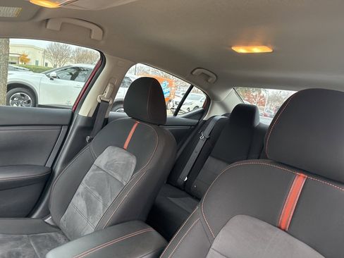 Certified 2024 Nissan Sentra SR image 8