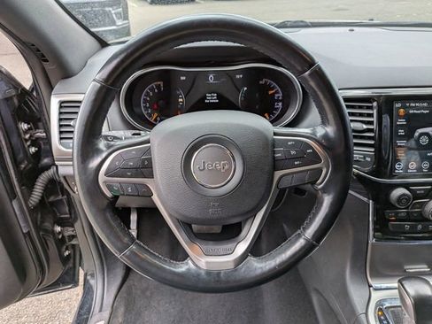 Used 2020 Jeep Grand Cherokee Limited image 14