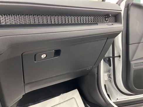 Used 2023 Honda CR-V LX image 36