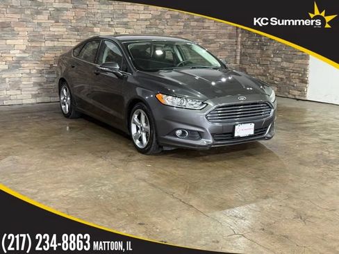 Used 2015 Ford Fusion SE w/ Equipment Group 201A FWD image 1