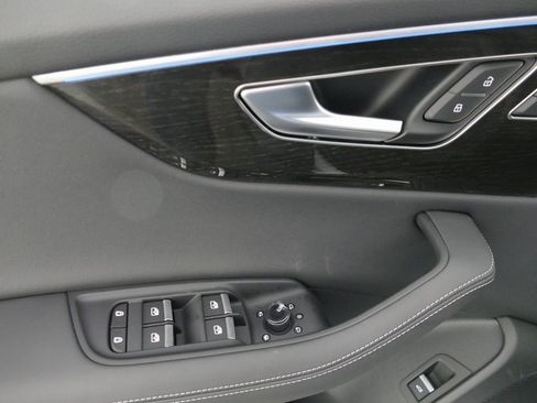 New 2026 Audi Q8 Premium Plus image 11