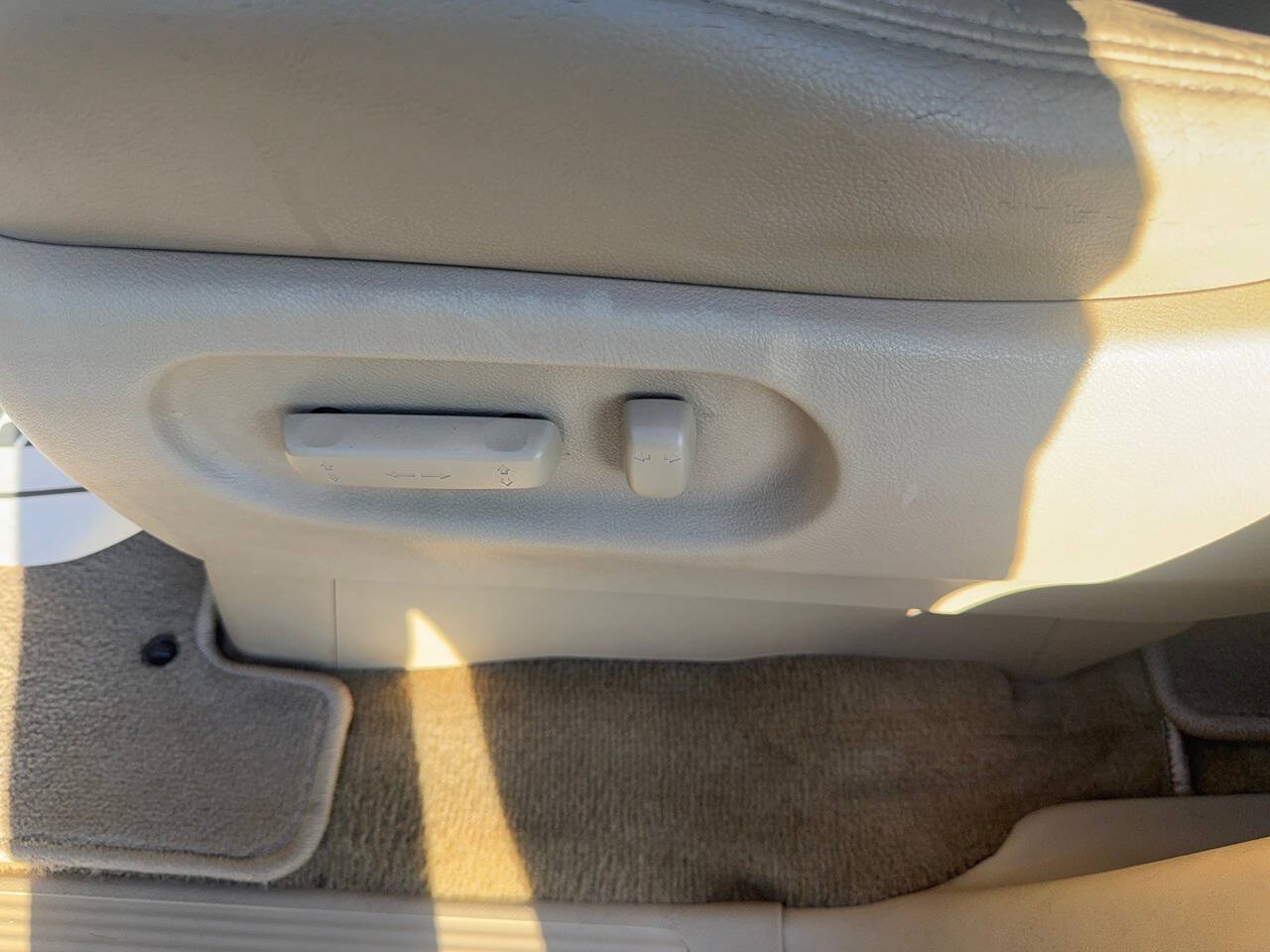 Used 2010 Honda Odyssey EX-L image 15