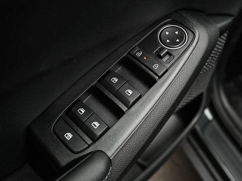 New 2026 Kia Seltos S image 16