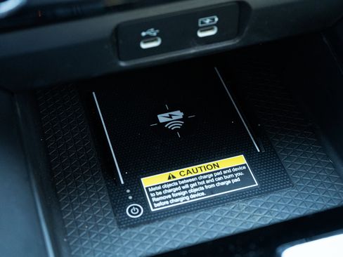 Used 2023 Honda Accord Touring image 35