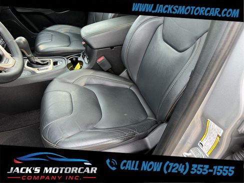 Used 2016 Jeep Cherokee Limited AWD/4WD image 21