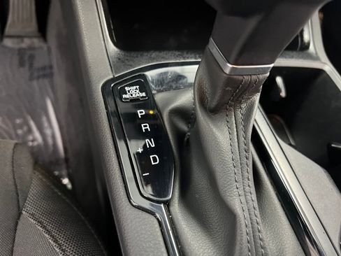 Used 2025 Kia K5 LXS image 37
