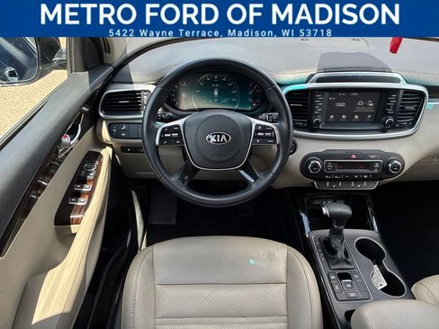 Used 2020 Kia Sorento EX AWD/4WD image 12