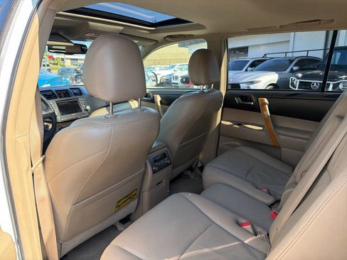 Used 2008 Toyota Highlander Limited image 28