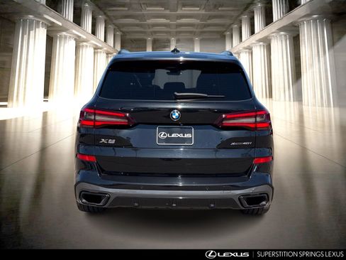 Used 2020 BMW X5 xDrive40i w/ M Sport Package image 6