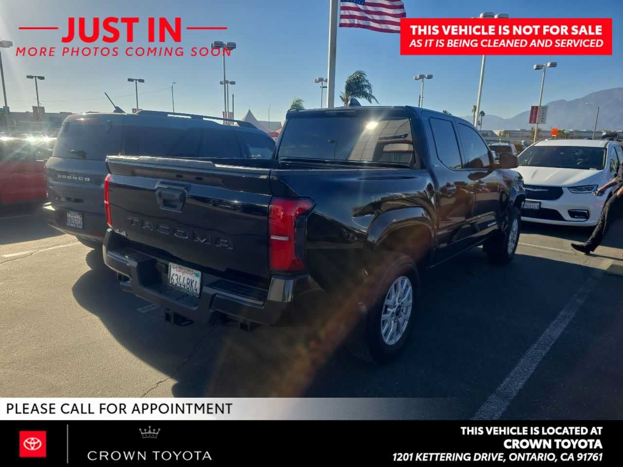 Used 2026 Toyota Tacoma SR5 AWD/4WD image 4