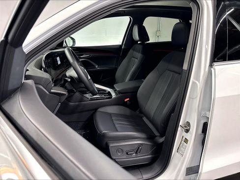 Used 2025 Audi Q5 Premium Plus AWD/4WD image 26
