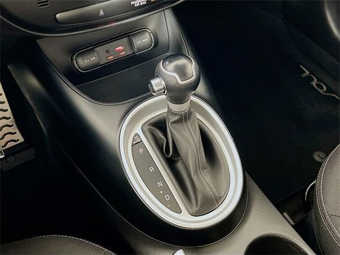 Used 2019 Kia Soul + image 20