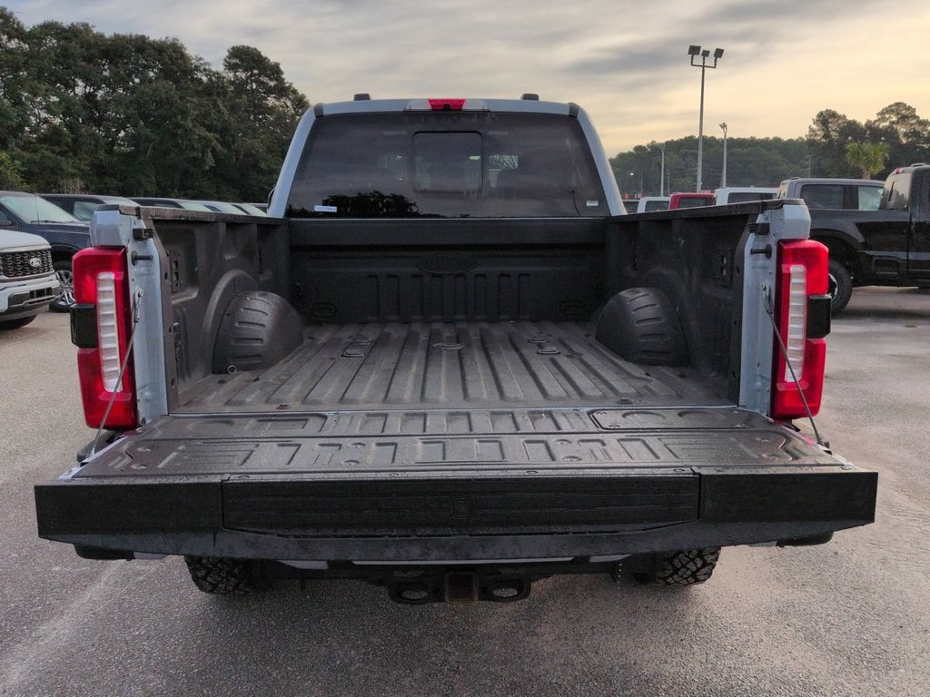 Used 2024 Ford F350 Lariat w/ Lariat Ultimate Package AWD/4WD image 13