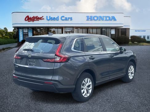 Used 2023 Honda CR-V LX image 5