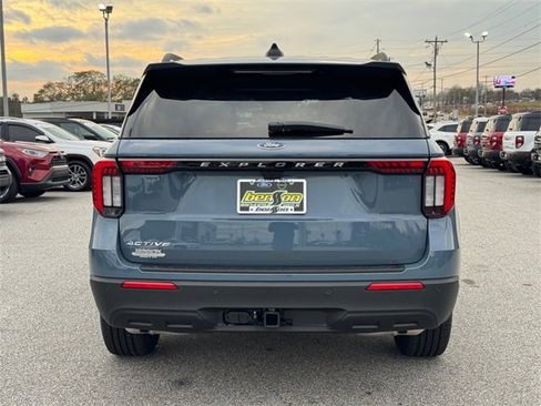 New 2026 Ford Explorer Active image 4
