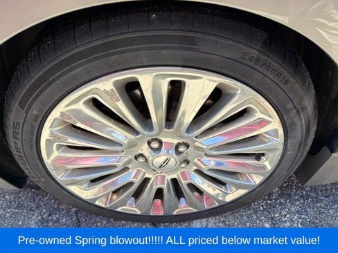 Used 2015 Lincoln MKZ AWD w/ Equipment Group 102A Reserve image 11