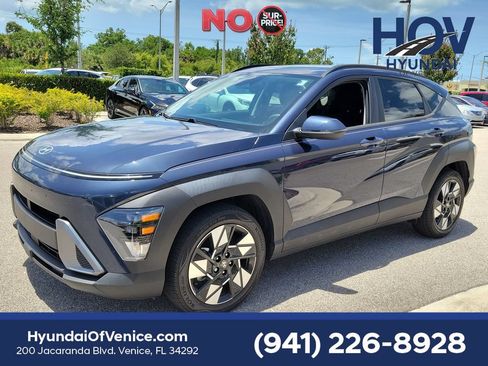 Certified 2024 Hyundai Kona SEL FWD image 5