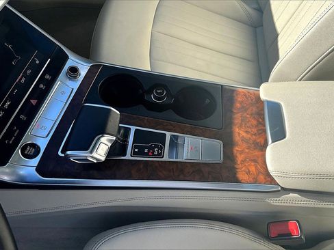 Used 2022 Audi A7 3.0T Premium Plus image 18