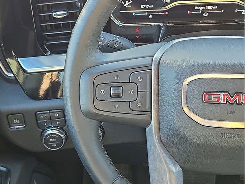Used 2025 GMC Sierra 2500 SLT w/ SLT Premium Package image 20
