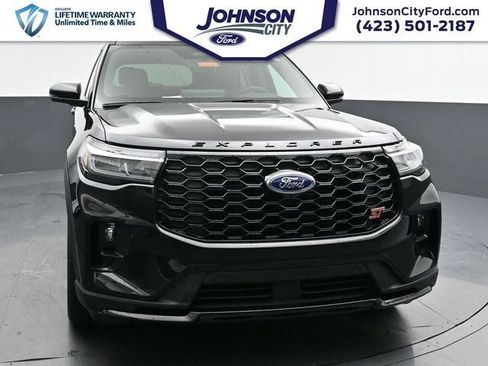 New 2026 Ford Explorer ST image 4