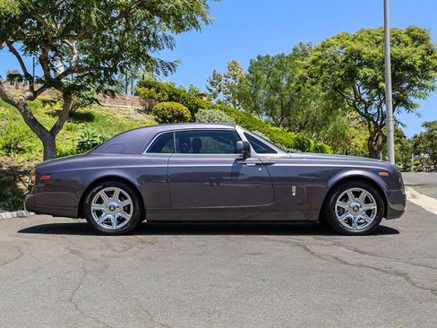 Used 2010 Rolls-Royce Phantom Coupe RWD image 6