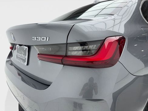 Used 2024 BMW 330i Sedan w/ Convenience Package image 7