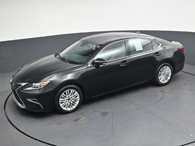 Used 2017 Lexus ES 350 w/ Premium Package FWD image 28