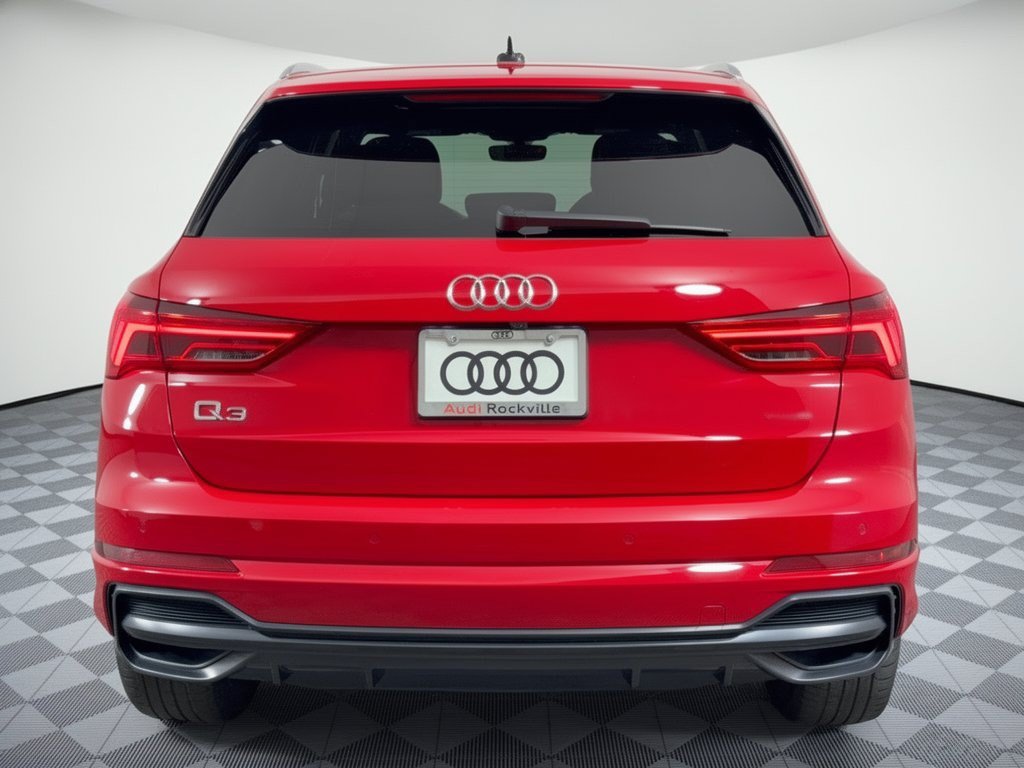 Used 2022 Audi Q3 2.0T Premium AWD/4WD image 11