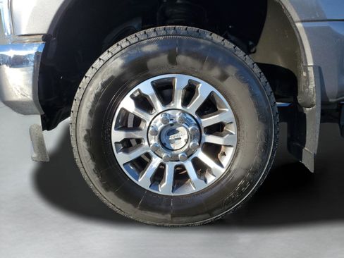 Used 2021 Ford F350 Lariat w/ Lariat Value Package image 5