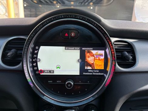 Used 2023 MINI Cooper S image 37